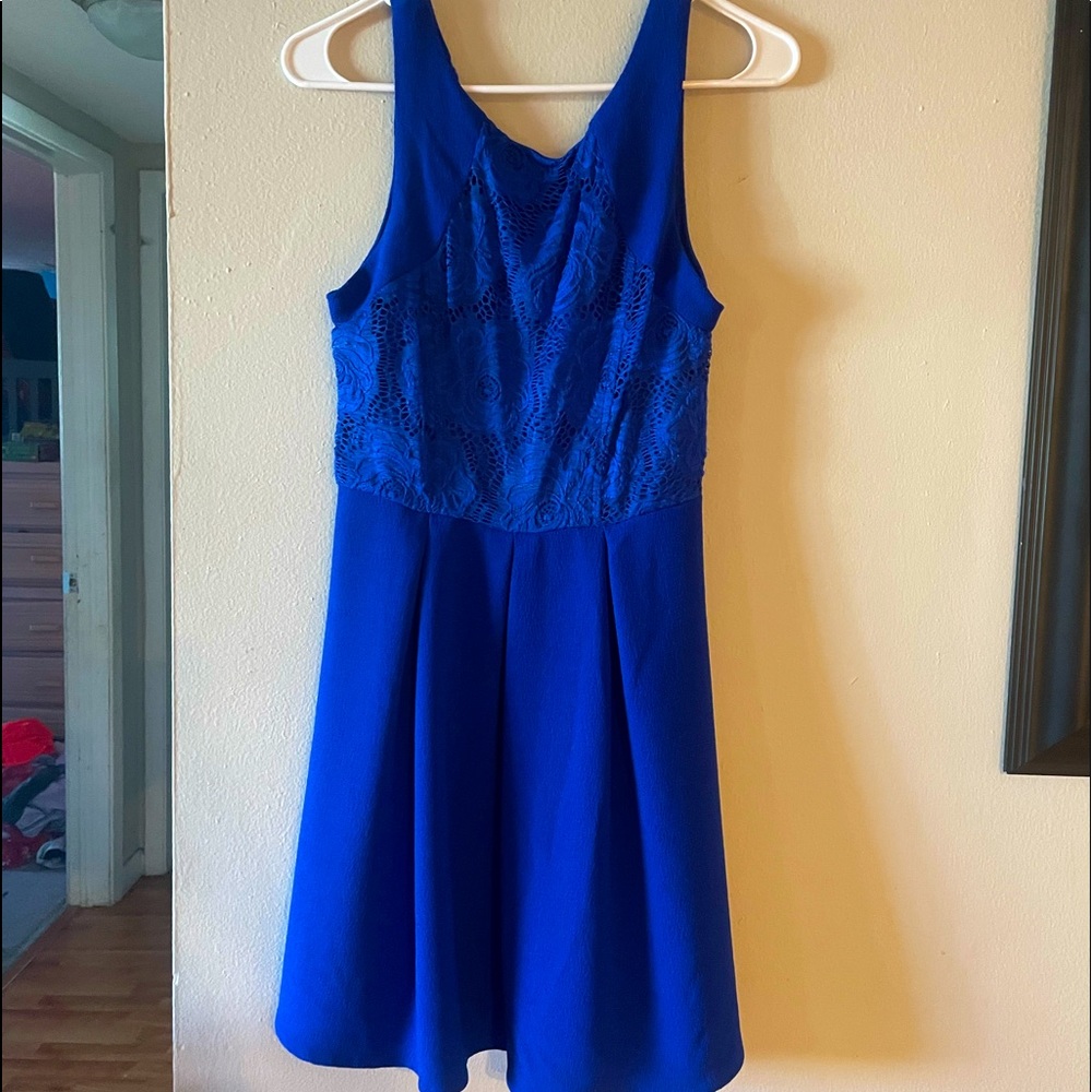 Cute date night dress